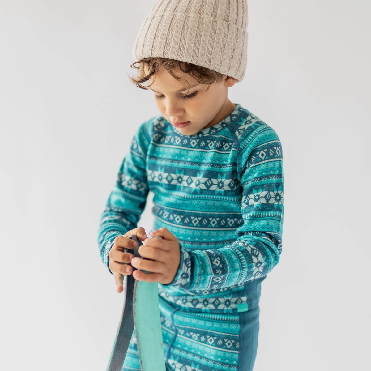 Chandail Turquoise En Laine Mérinos Avec Motifs Jacquard, Enfant 2 Chandail Turquoise En Laine Mérinos Avec Motifs Jacquard, Enfant – Image 2