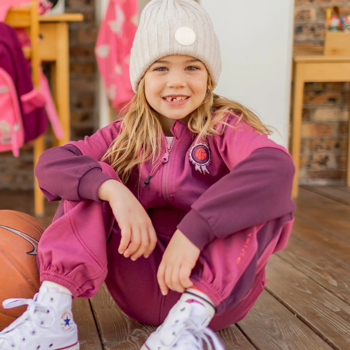 Veste à Capuchon Mauve, Enfant 2 Veste à Capuchon Mauve, Enfant – Image 2
