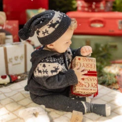 Cardigan Gris En Tricot Avec Motifs Jacquard, Naissance 9 Cardigan Gris En Tricot Avec Motifs Jacquard, Naissance -Souris Mini Boutique 19 layette 2