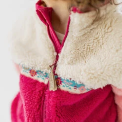 Une Pièce Rose En Peluche, Bébé -Souris Mini Boutique 29 polar