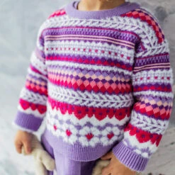 Chandail Mauve En Tricot Avec Motifs, Bébé 9 Chandail Mauve En Tricot Avec Motifs, Bébé -Souris Mini Boutique 36 yeti