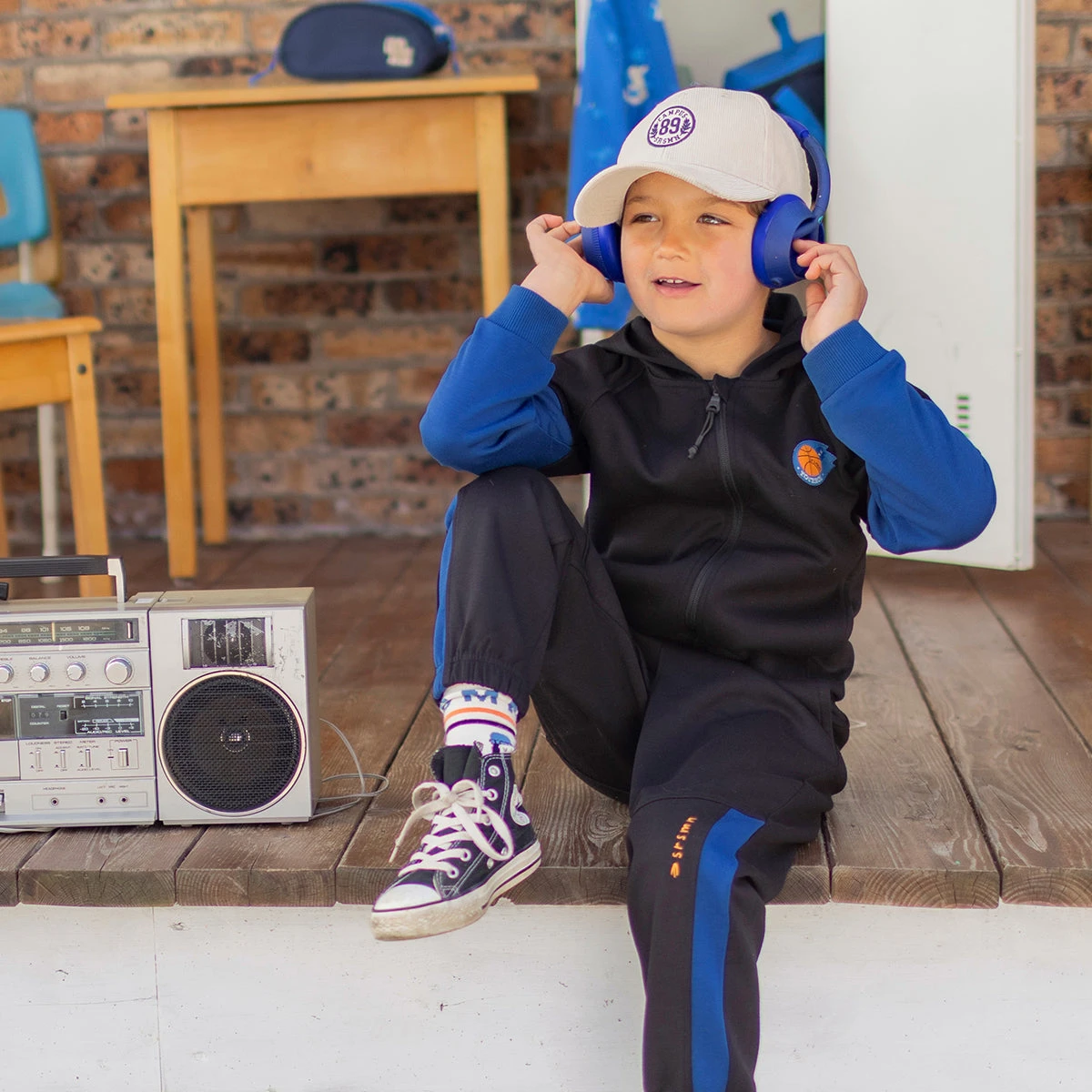 Pantalon Noir Style Jogger, Enfant 2 Pantalon Noir Style Jogger, Enfant – Image 2