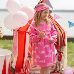 Robe Rose à Motifs D’hippopotames, Enfant 7 Robe Rose à Motifs D’hippopotames, Enfant -Souris Mini Boutique 45 1