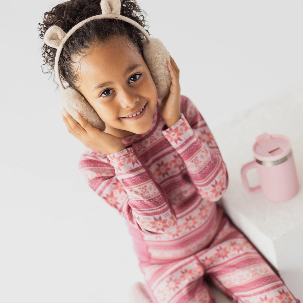 Chandail Rose En Laine Mérinos Avec Motifs Jacquard, Enfant 2 Chandail Rose En Laine Mérinos Avec Motifs Jacquard, Enfant – Image 2