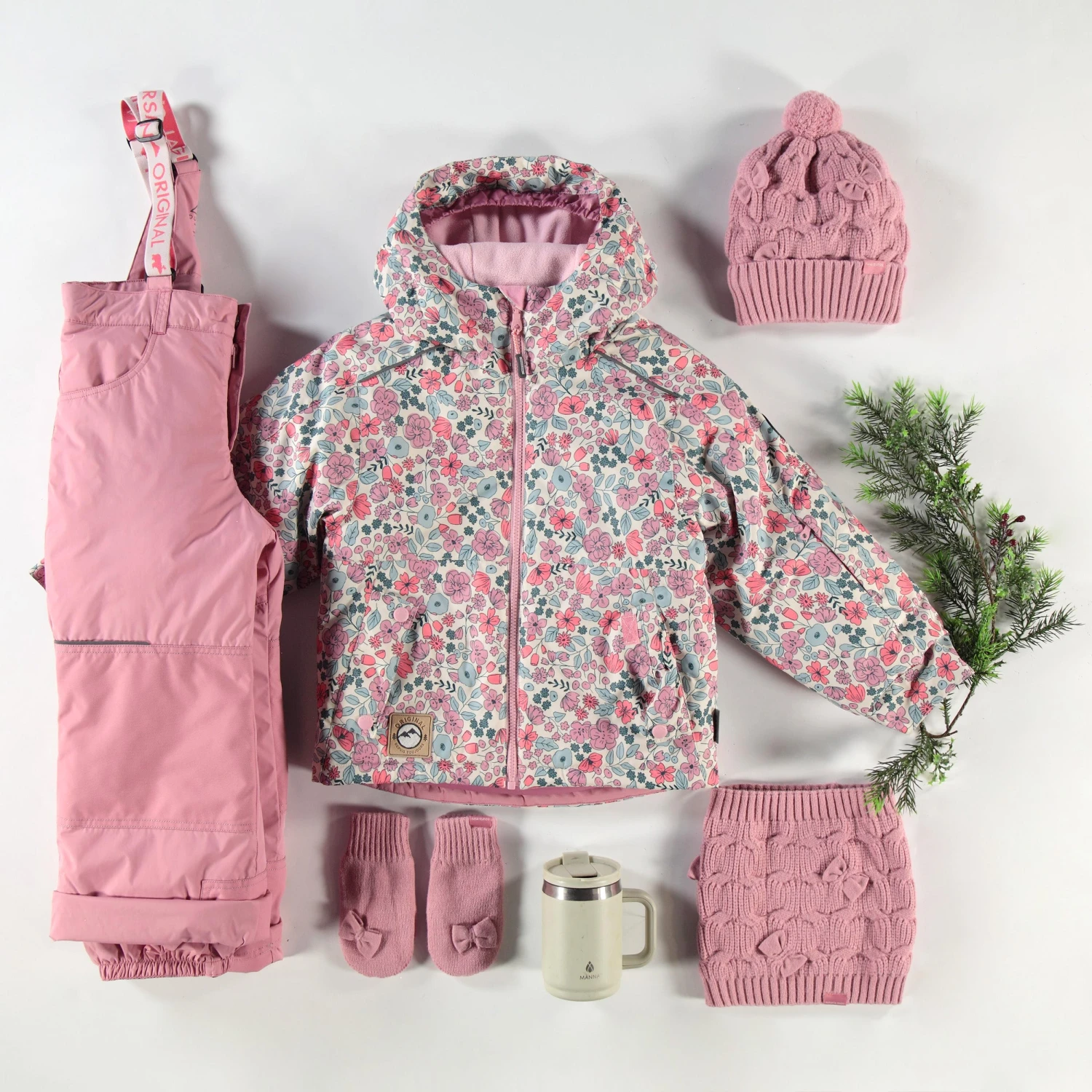 Tuque Rose En Tricot Avec Boucles, Enfant 2 Tuque Rose En Tricot Avec Boucles, Enfant – Image 2