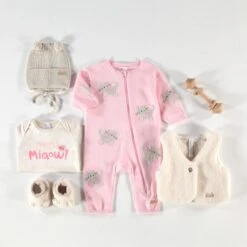 Une Pièce Rose En Tricot Avec Motifs, Naissance -Souris Mini Boutique Layette5 9bac92c9 4993 4e0a b024 a9067d6cea55