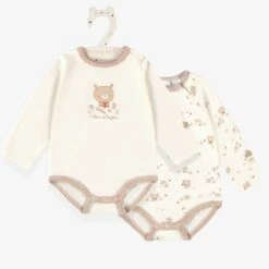 L’ensemble De Deux Cache-couches Beige Et Crème, Naissance