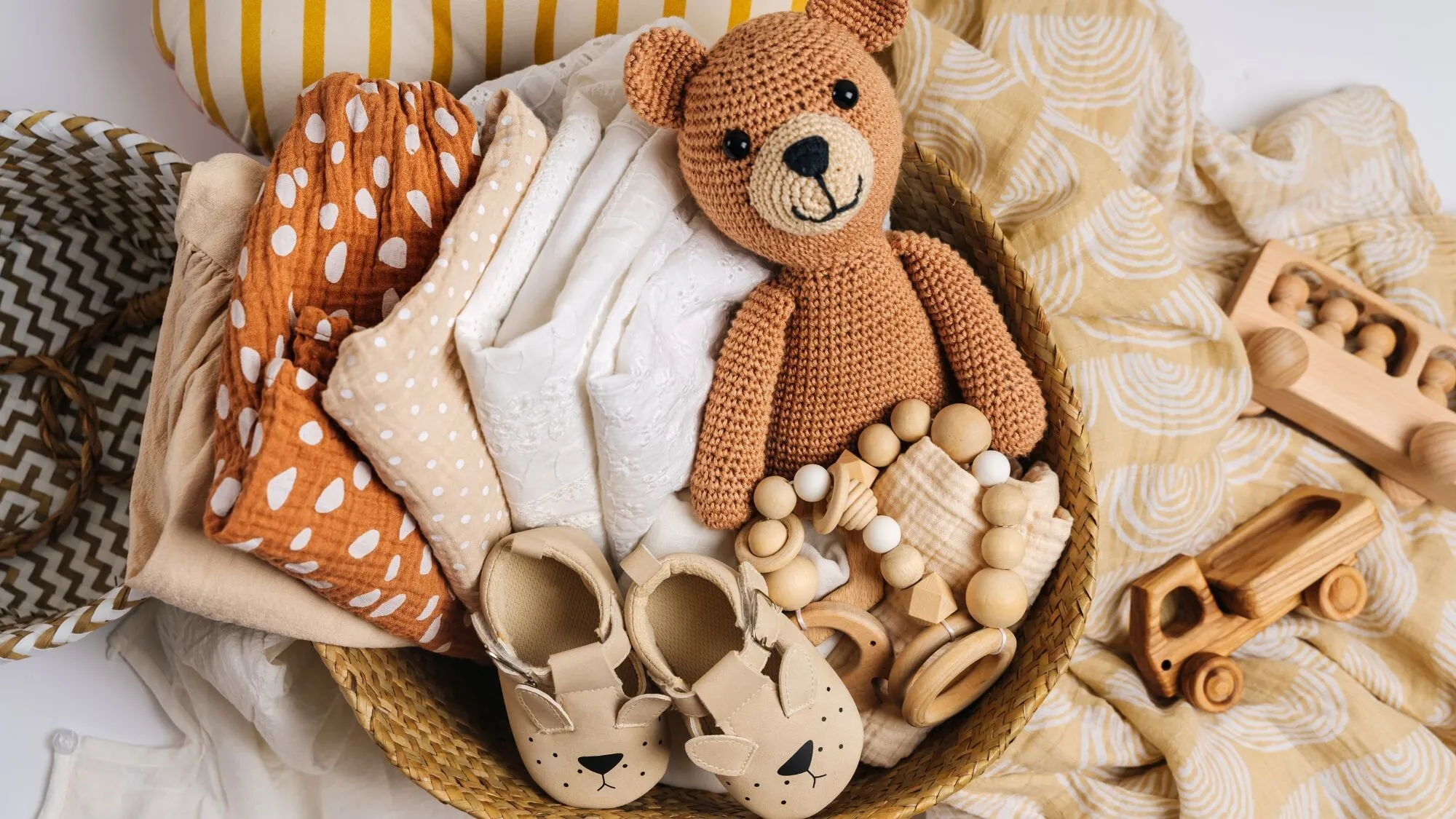 Souris Mini Boutique -Souris Mini Boutique cadeaux de naissance 2024 5 idees pour bebe