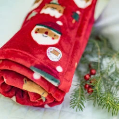 Couverture Rouge En Peluche Avec Motifs Des Fêtes, Enfant -Souris Mini Boutique couverture noel rouge pere noel souris mini jpg